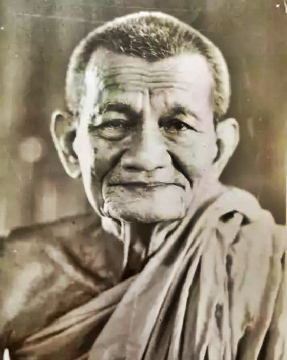 หลวงปู่คร่ำ เกจิแห่งบูรพาทิศ